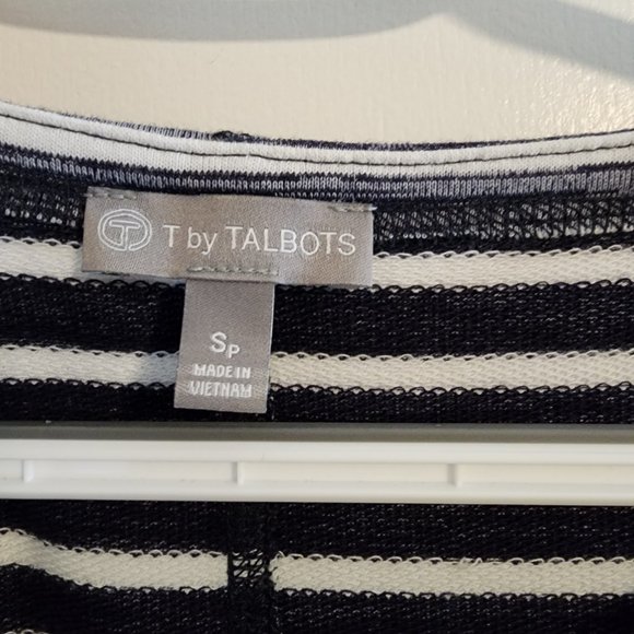 T by Talbots Sleeveless Striped Dress with Kangaroo pocket Size Small Petite - Picture 4 of 8